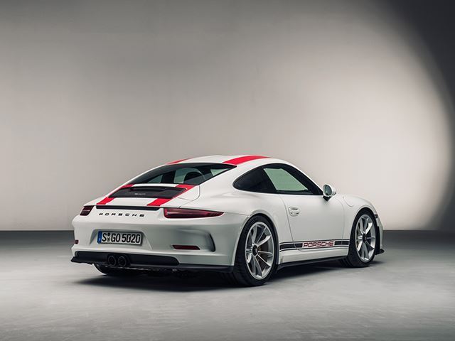 Урок вождения на Porsche 911 R